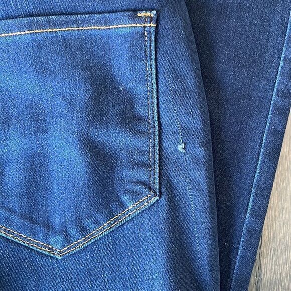 L’AGENCE Marguerite High-Rise Jeans - Picture 7 of 7